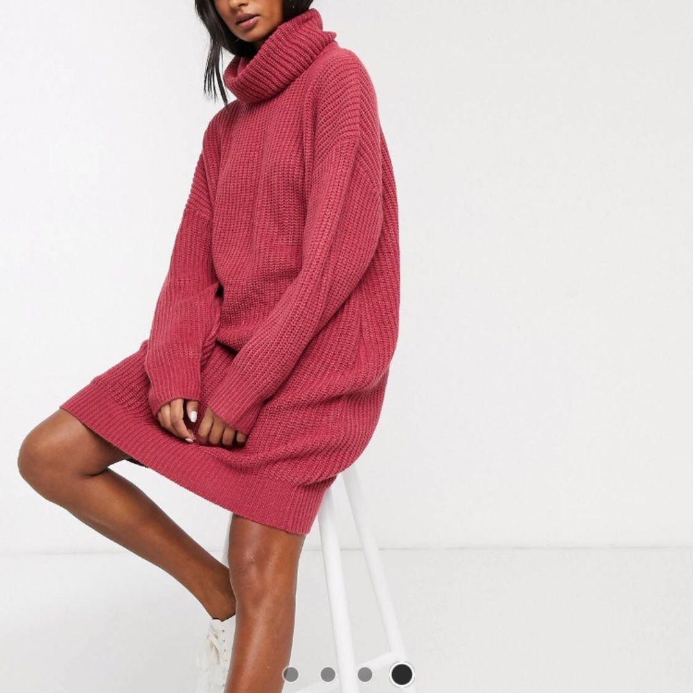 M lounge heavy rib rollneck knitted dress with balloon sleeve- raspberry color